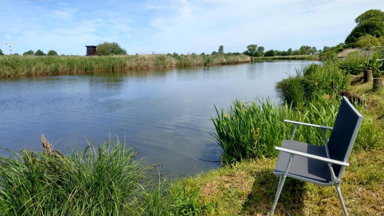 Appartement Im Stall "Lune River Ranch" Loxstedt Exterior photo